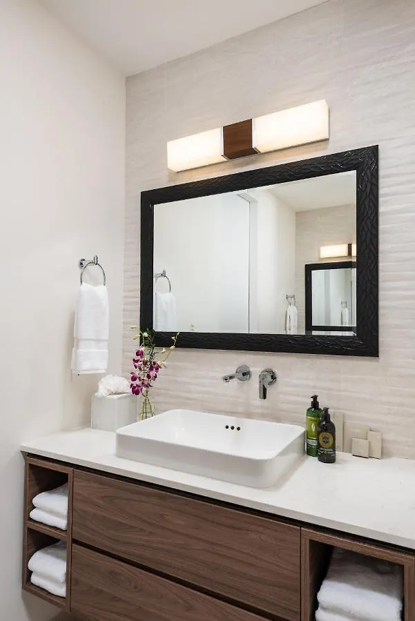 Villa Blue Lagoon Long Bay 0*,  Turks And Caicos Islands